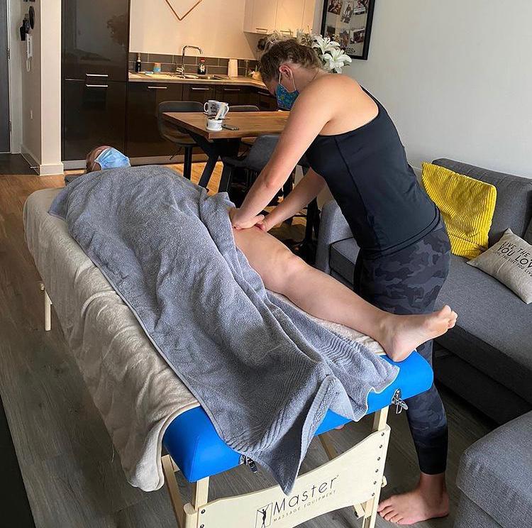 Licensed massage therapist: Deep tissue, Tantric massage. Licensed massage therapist: Deep tissue, Tantric massage.