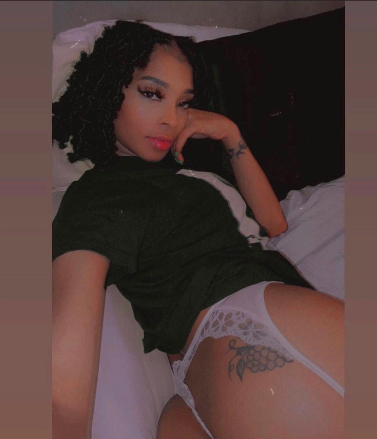Escort available for hookup Escort available for hookup