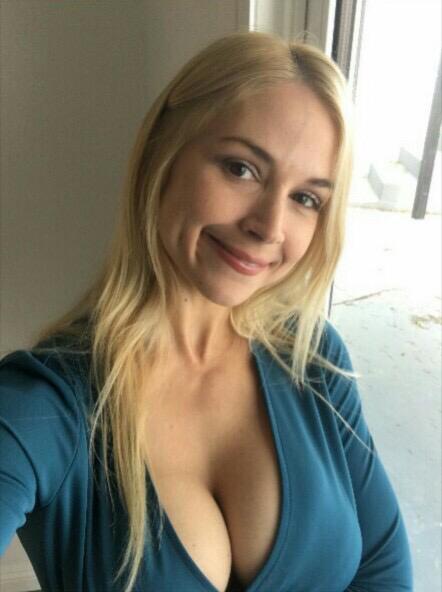 I’m available for fun , incall and outcall available I’m available for fun , incall and outcall available