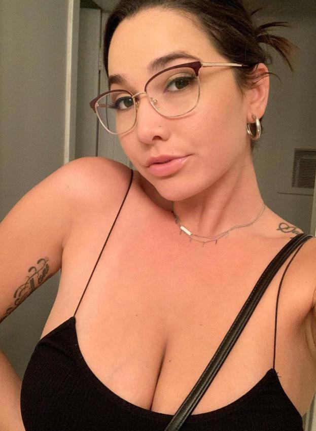 I’m down for fun & naughty stuffs HMU on text .(512) 991-8306 snap angelamary398 I’m down for fun & naughty stuffs HMU on text .(512) 991-8306 snap angelamary398