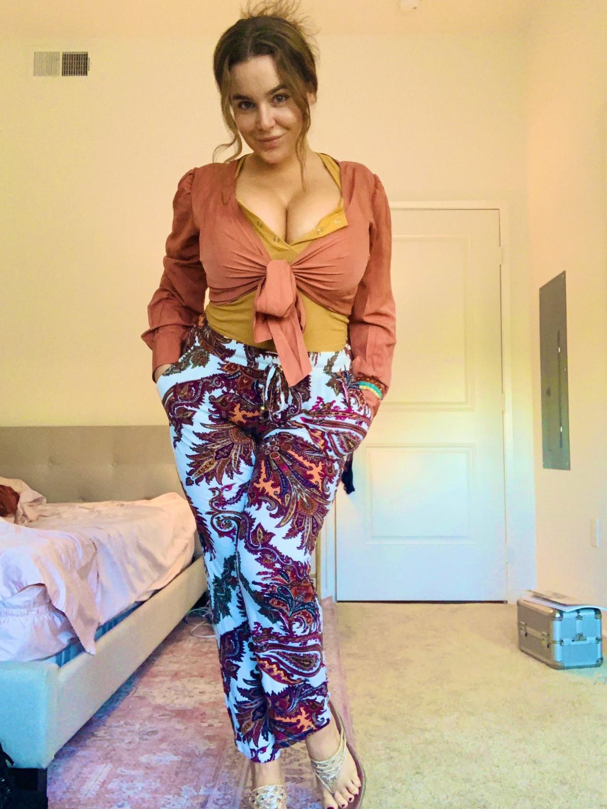 Canβt wait to get that cock πππ
,just be polite about asking gentleman Canβt wait to get that cock πππ
,just be polite about asking gentleman