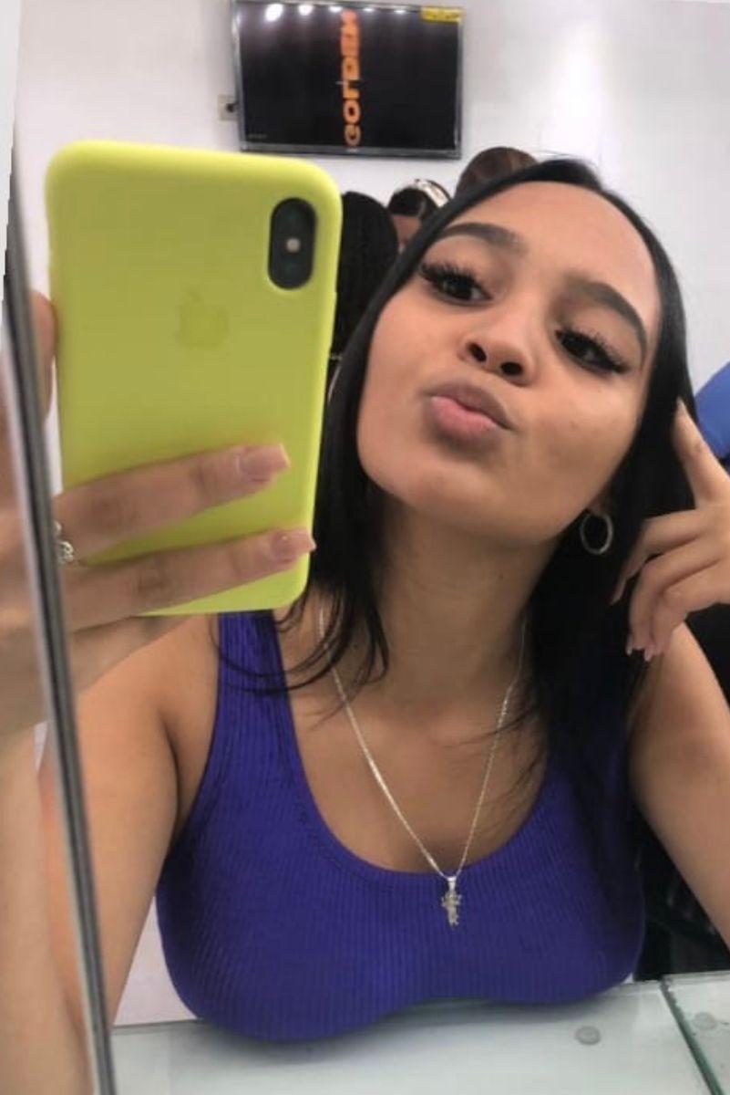 My name is Elizabeth video calls and appointments call me 919-617-9792 My name is Elizabeth video calls and appointments call me 919-617-9792