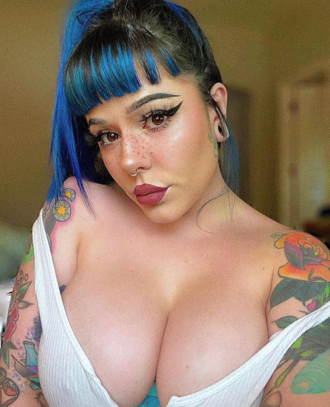 I’m down too Fuck 🍆🍑always available 💦Text on snap :larawilliam1879 I’m down too Fuck 🍆🍑always available 💦Text on snap :larawilliam1879
