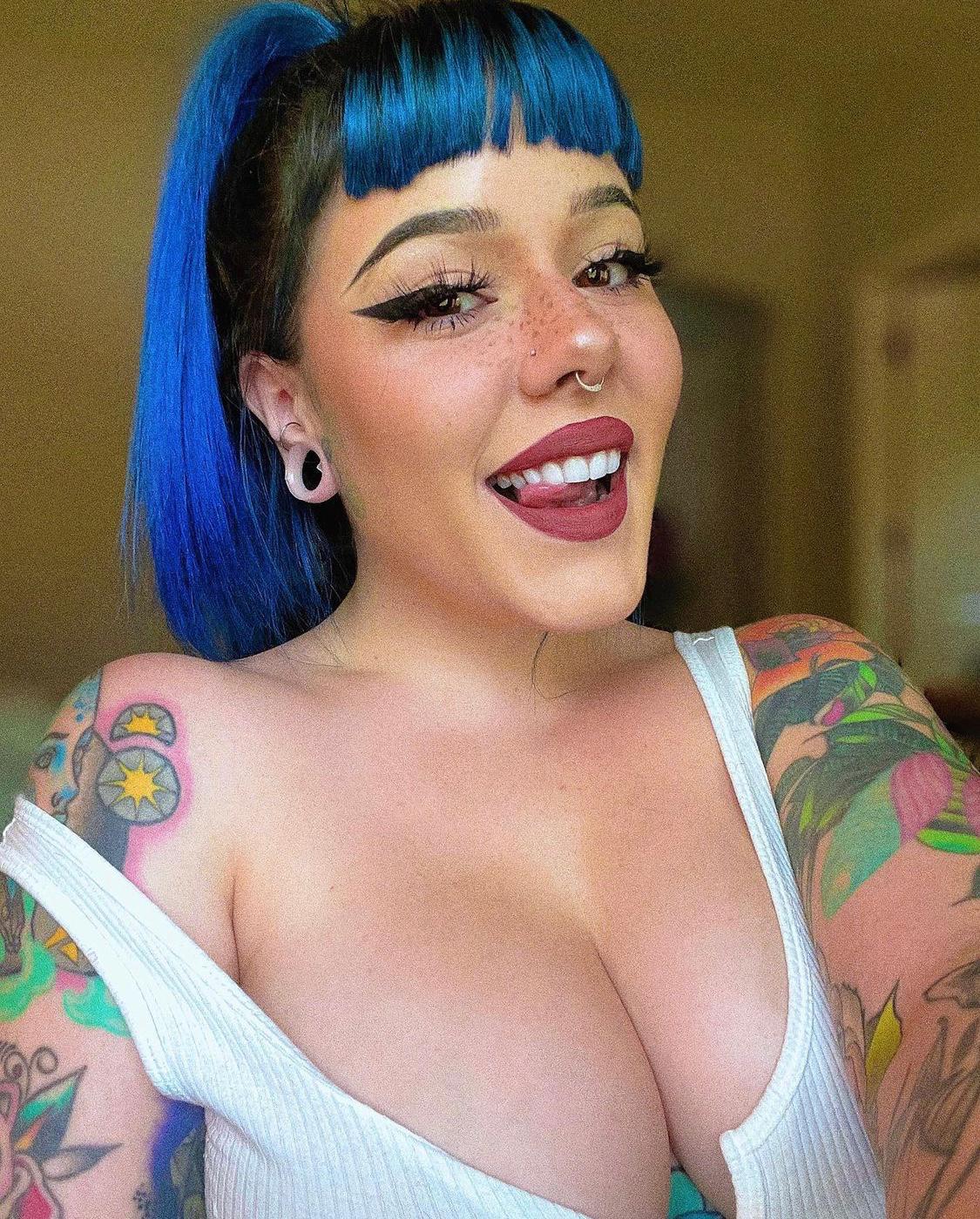 I’m down too Fuck 🍆🍑always available 💦Text on snap :larawilliam1879 I’m down too Fuck 🍆🍑always available 💦Text on snap :larawilliam1879