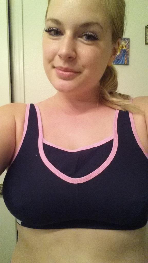 Sexy Pussy Available for you πππ Sexy Pussy Available for you πππ
