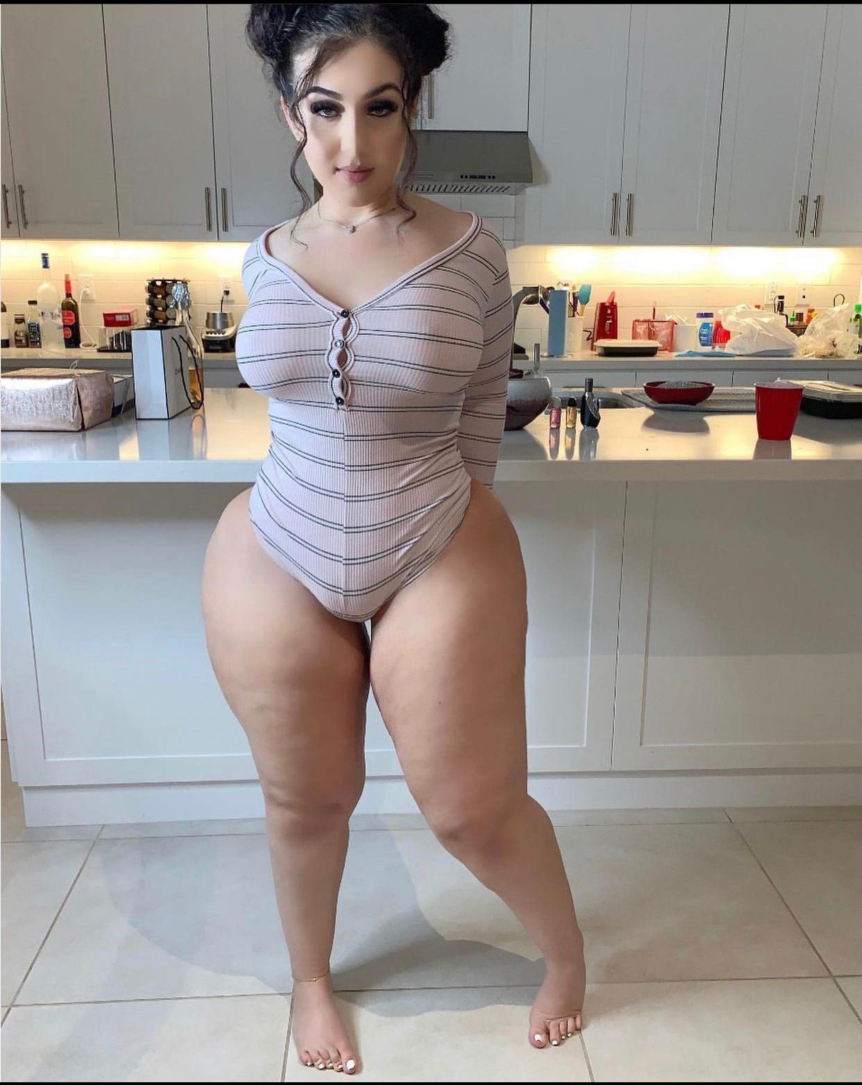 Iβm down to fuck letβs get nasty baby itβs weekend ππ
π¦π Iβm down to fuck letβs get nasty baby itβs weekend ππ
π¦π