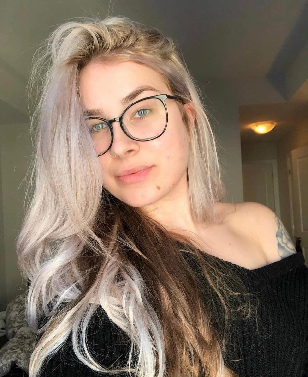 Iβm down and ready to fuck ππ¦ Iβm down and ready to fuck ππ¦