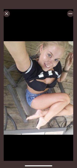 Hookup and raw sex Hookup and raw sex