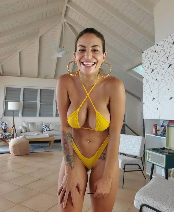 Sexy Melissa Sexy Melissa
