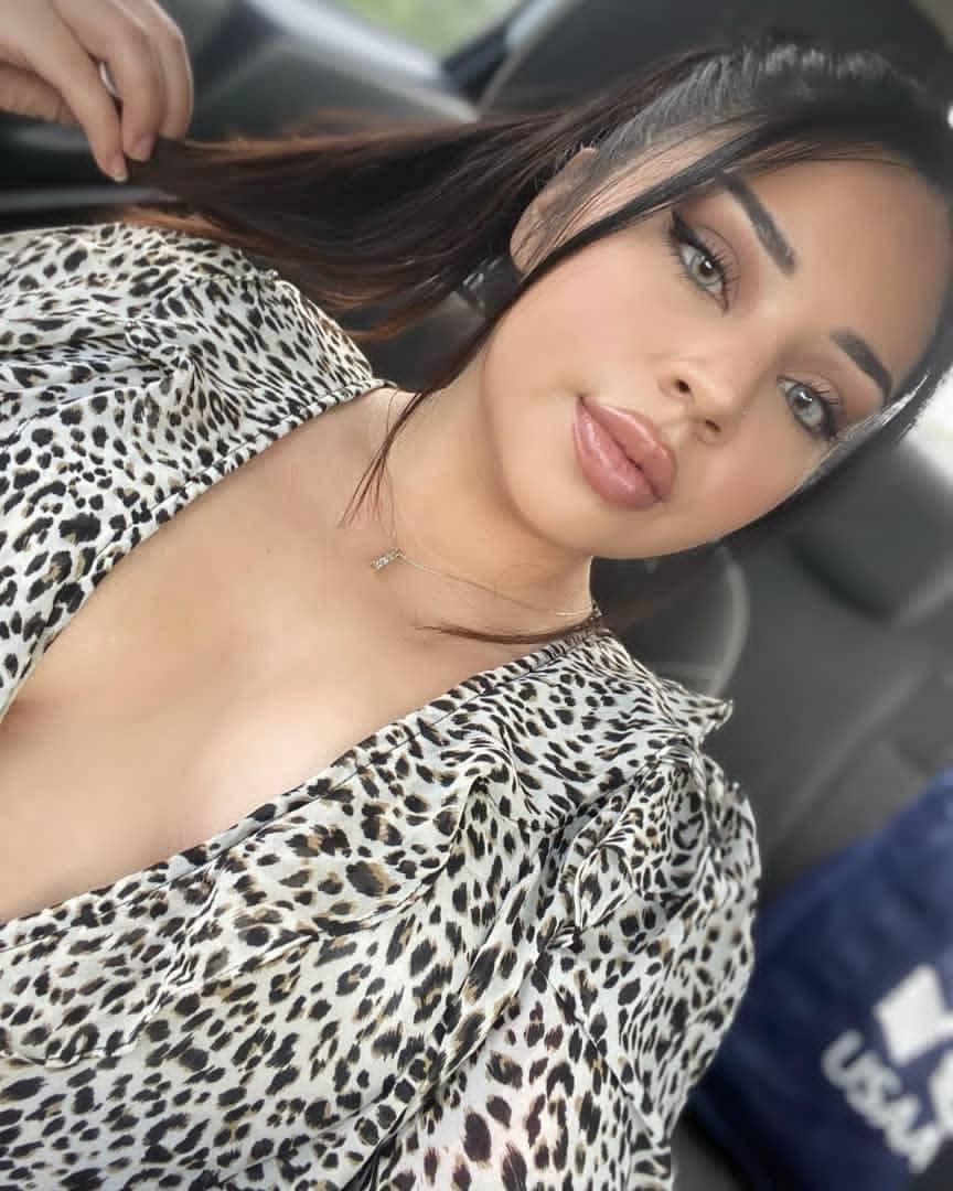 HMU if you’re down to fuck ... Ask for my rates HMU if you’re down to fuck ... Ask for my rates