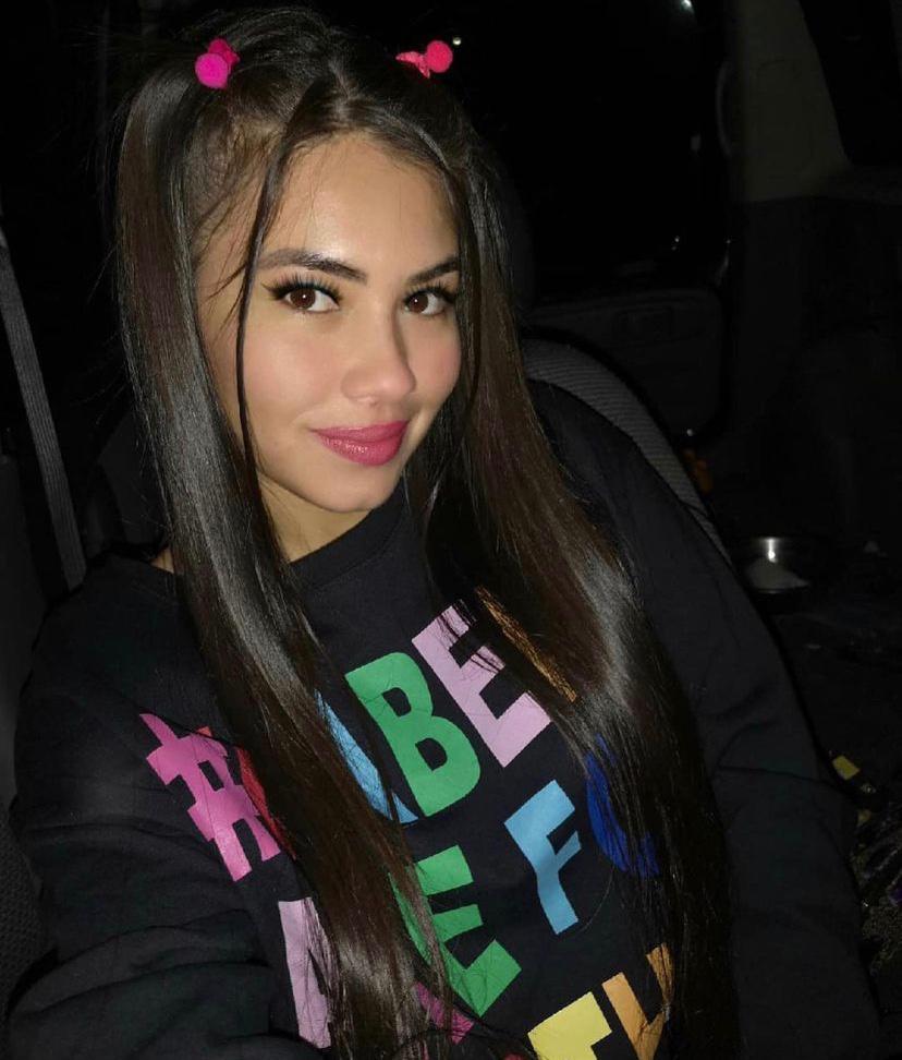 LOOKING??4??D??SWEETEST??MILKY??JUICY??WET??**??SEND A DM LOOKING??4??D??SWEETEST??MILKY??JUICY??WET??**??SEND A DM