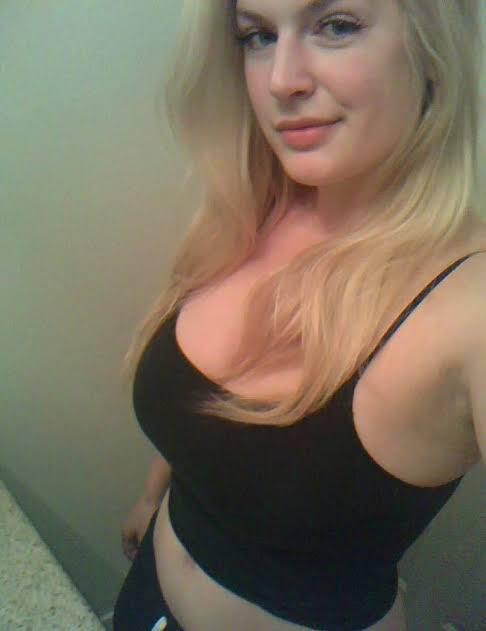 I’m here for hookup I’m here for hookup