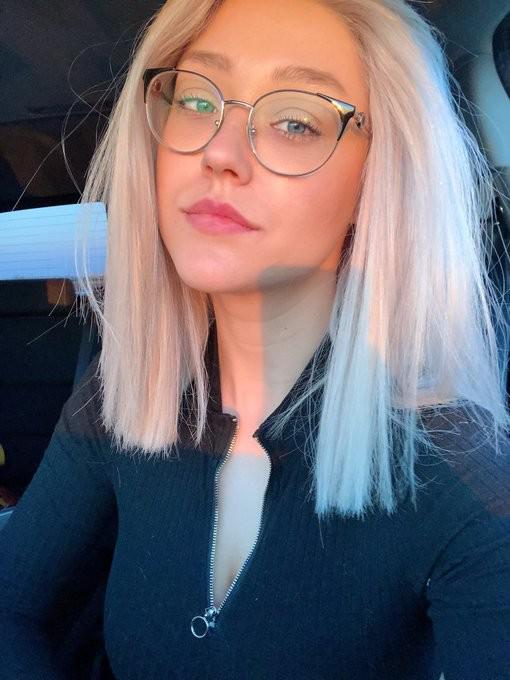 im marina and im here for hookups and please dont text me if you are not in im marina and im here for hookups and please dont text me if you are not in