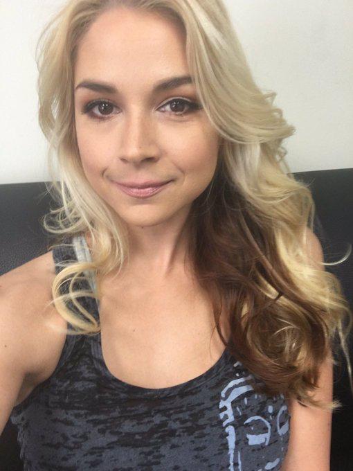 I'm available for hookup both in-call and outcall I'm available for hookup both in-call and outcall