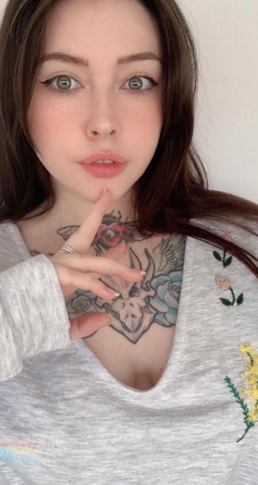 Escort Available for hookup β
ππΆ HMU on snap: felicia_cyr2021 Escort Available for hookup β
ππΆ HMU on snap: felicia_cyr2021