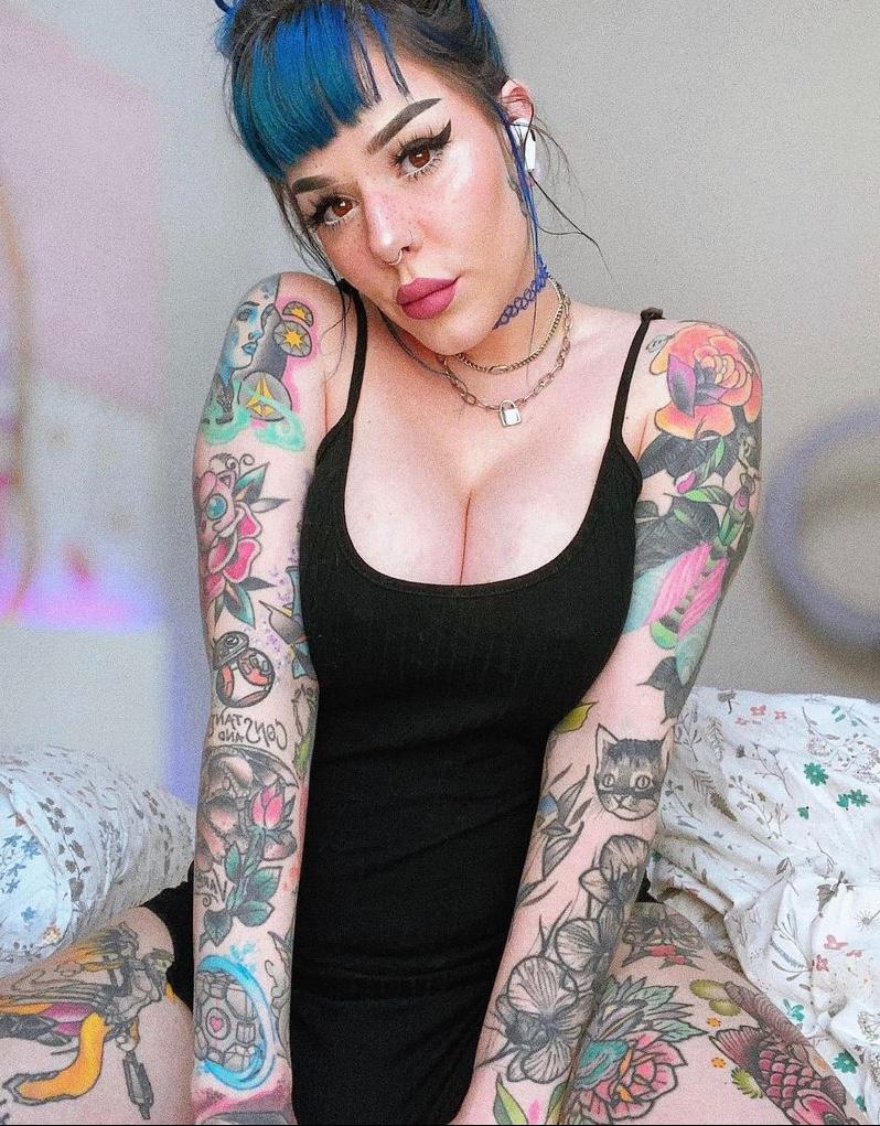 Escort ready for hookup down and available for Incall or outcall HMU π€ Escort ready for hookup down and available for Incall or outcall HMU π€