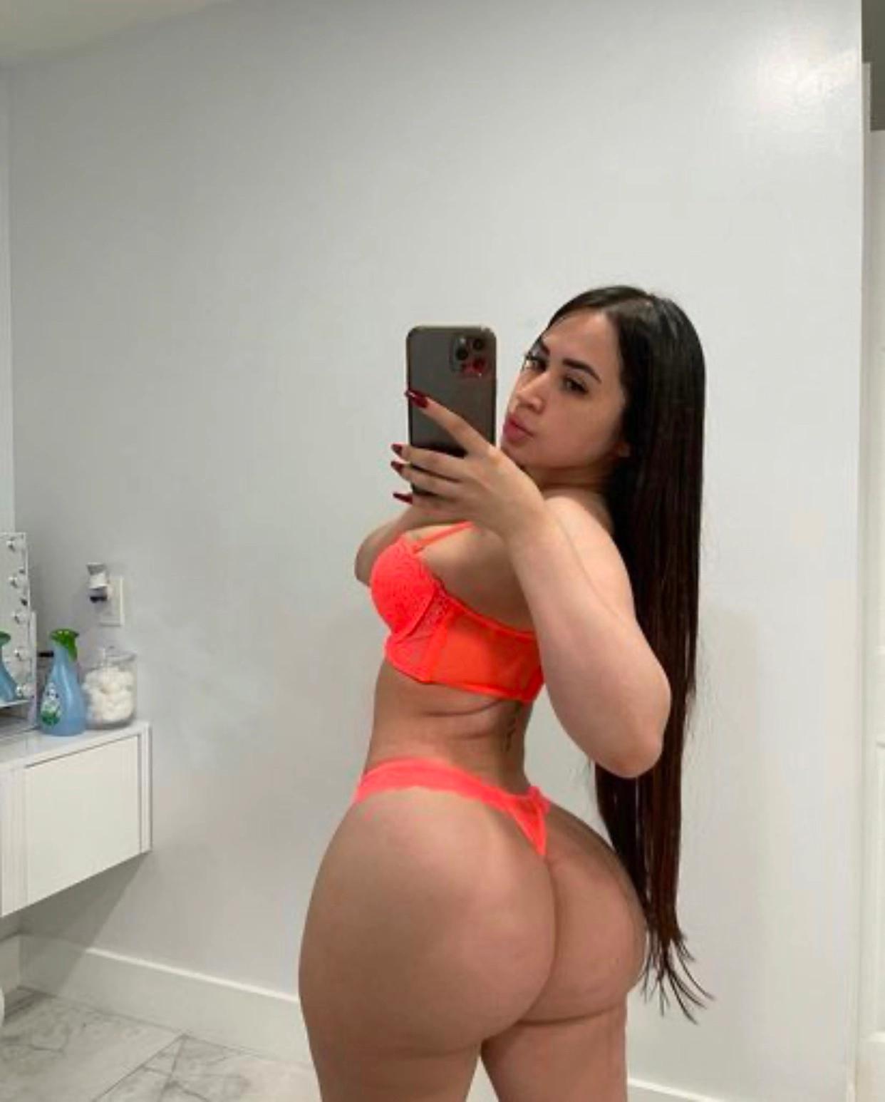 Iβm available for hookups πππ¦π¦π¦ Iβm available for hookups πππ¦π¦π¦