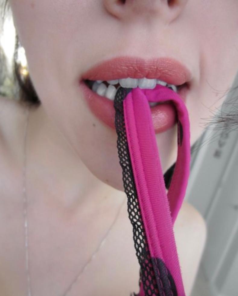 Hello Guys, I Like Succking & Cuddling With emotion touching. I'll suckk your di Hello Guys, I Like Succking & Cuddling With emotion touching. I'll suckk your di