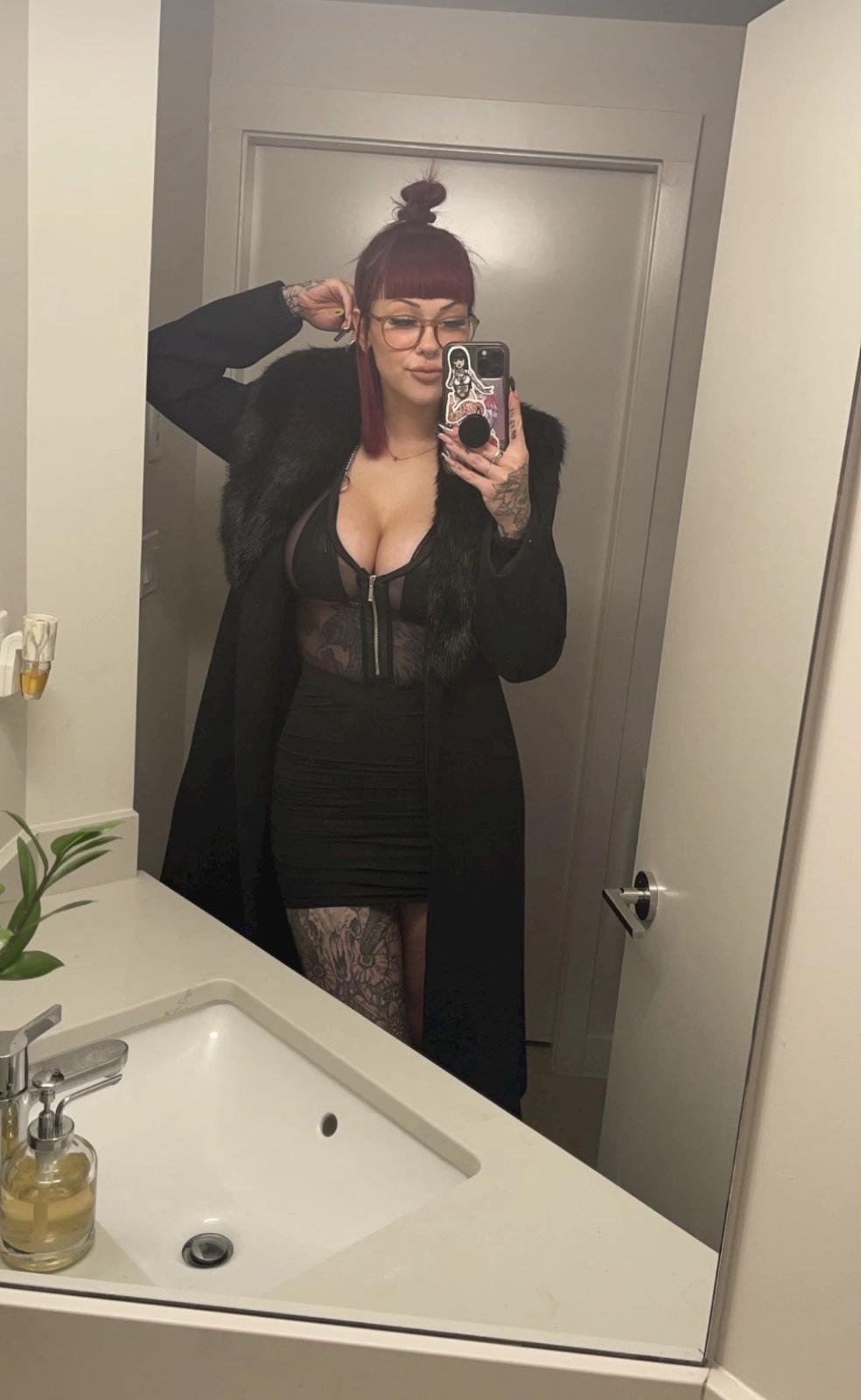 Female escort π€π¦ππππavailable for meetup naughty nasty freaky dirty π¦π Female escort π€π¦ππππavailable for meetup naughty nasty freaky dirty π¦π