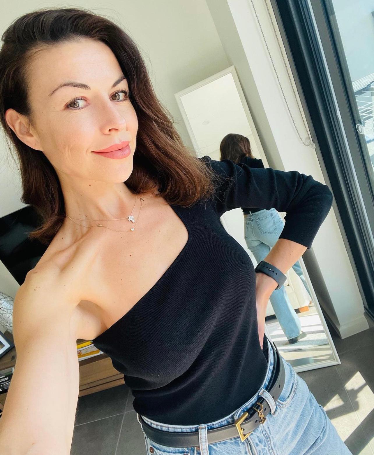 πHot single mother of two ready to have fun π πHot single mother of two ready to have fun π