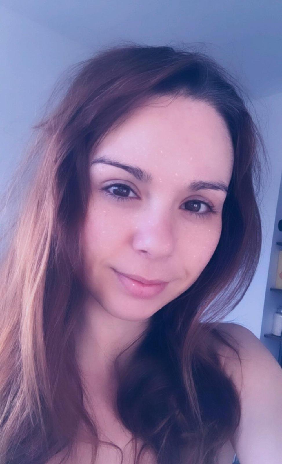 Available Incall or outcall Available Incall or outcall