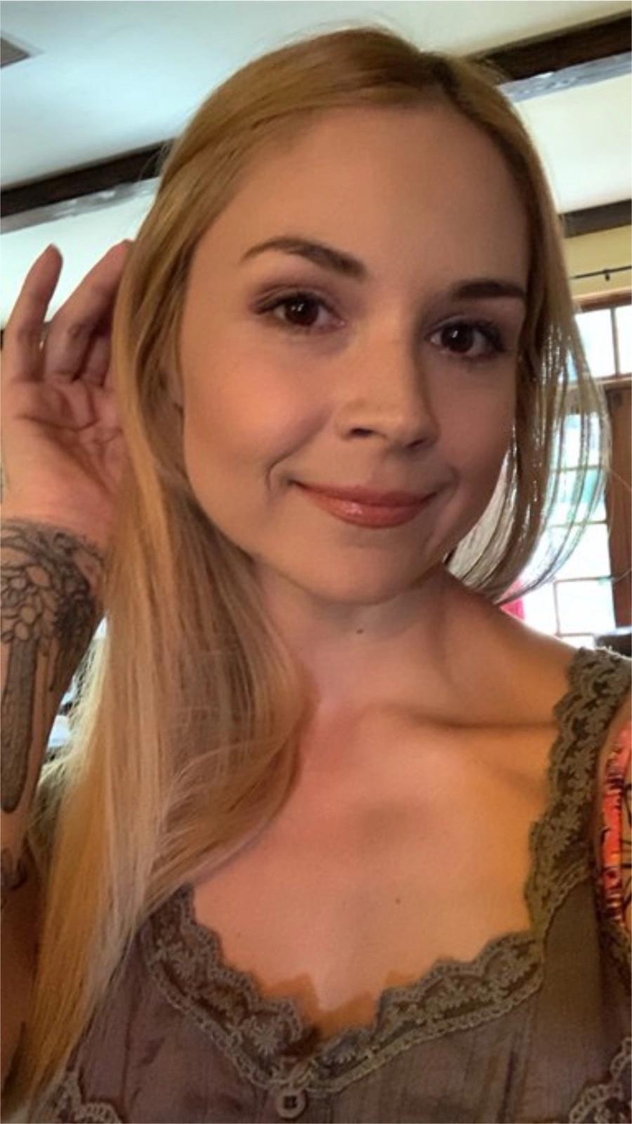 Miss Olivia Miss Olivia