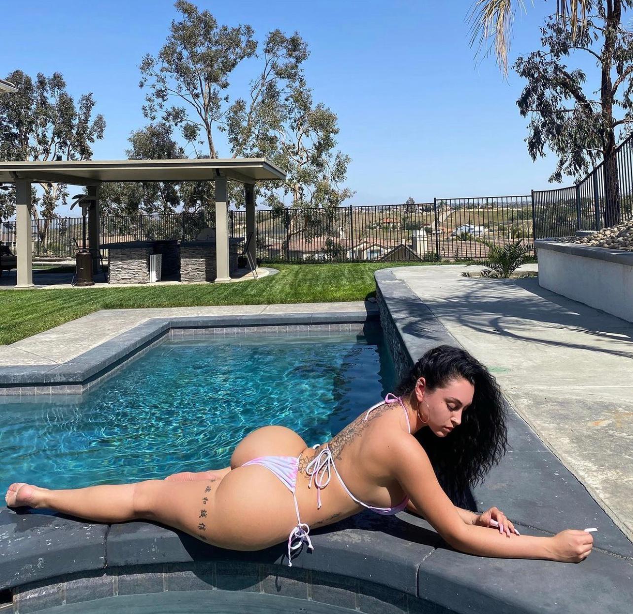 Sweet Pussy 💦🥵 Sweet Pussy 💦🥵