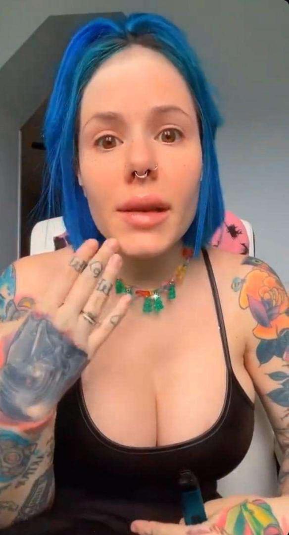 IM HOT AND READY TO BE FUCKED💦💧🔥 IM HOT AND READY TO BE FUCKED💦💧🔥