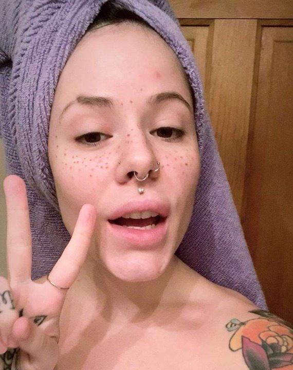 IM HOT AND READY TO BE FUCKED💦💧🔥 IM HOT AND READY TO BE FUCKED💦💧🔥