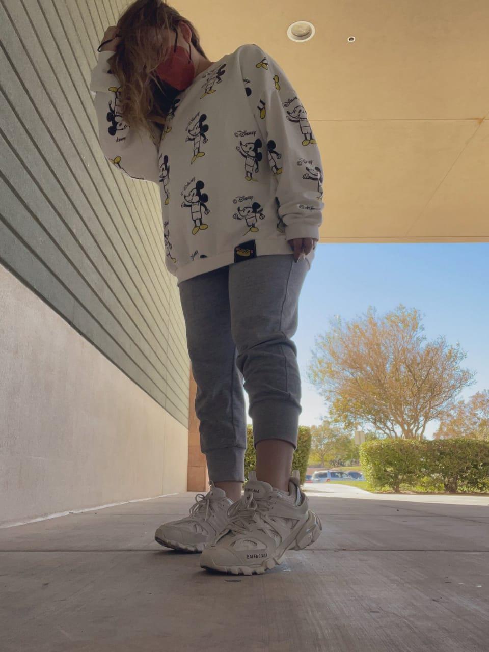 I’m available for both incall and outcall I’m available for both incall and outcall