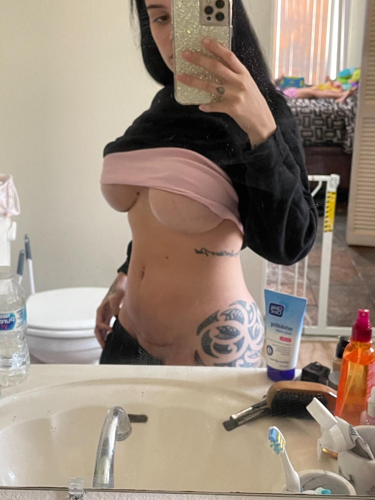 Down to fuck💦 Down to fuck💦