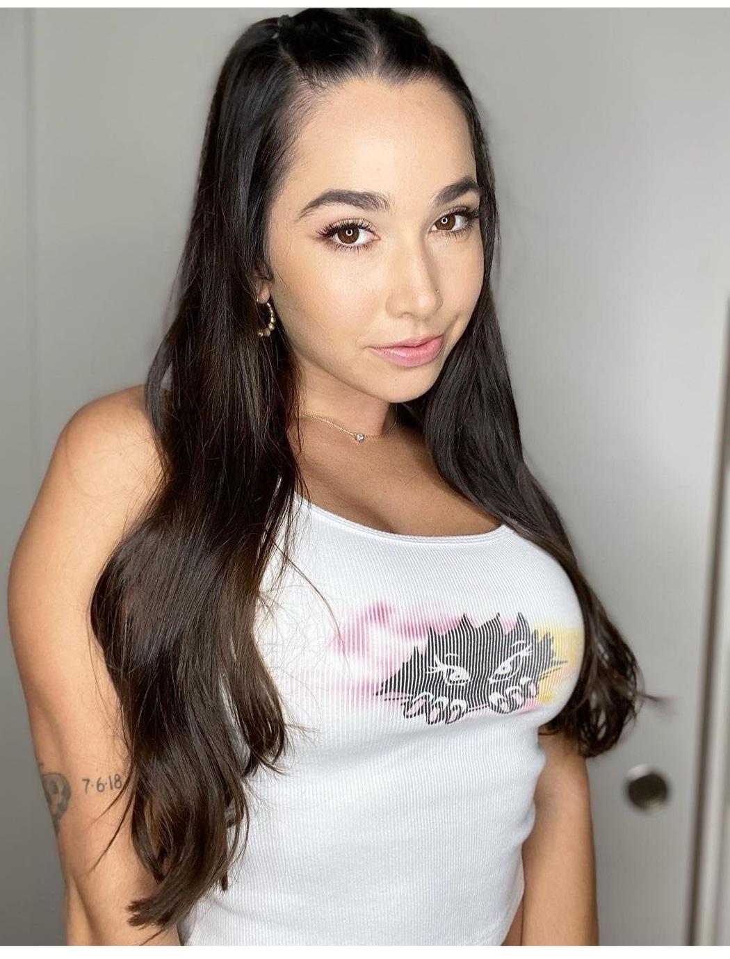I AM AVAILABLE FOR INCALL OR OUTCALL SERVICE I AM AVAILABLE FOR INCALL OR OUTCALL SERVICE