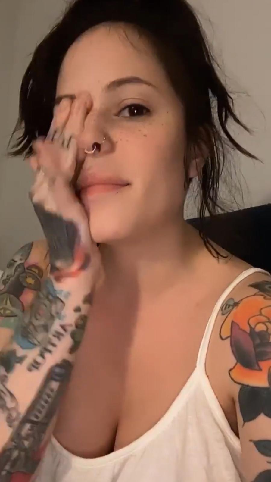 I’m HORNY and I’m available for nearby quickie sex/Hookup 💋💋 I’m HORNY and I’m available for nearby quickie sex/Hookup 💋💋