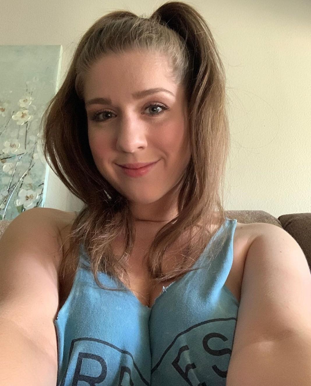 Available for hookup Available for hookup