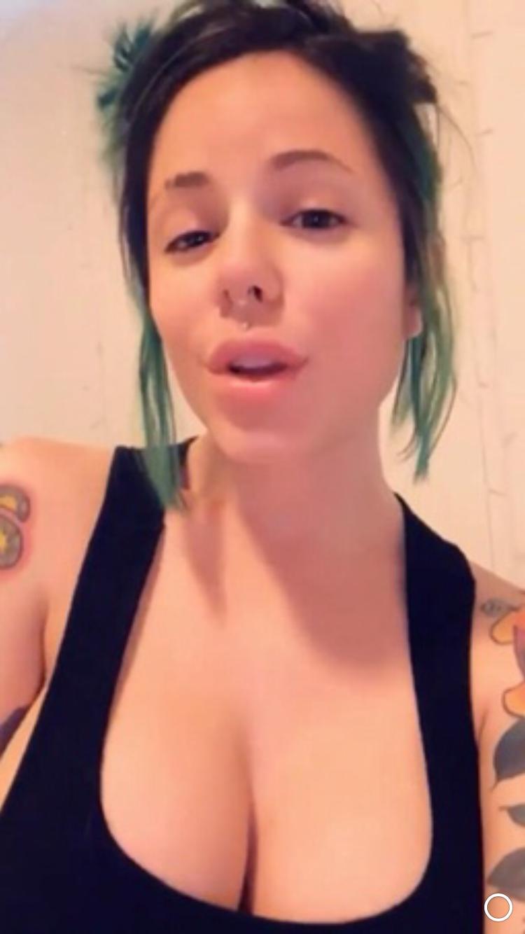 I’m HORNY and I’m available for nearby quickie sex/Hookup 💋💋 I’m HORNY and I’m available for nearby quickie sex/Hookup 💋💋