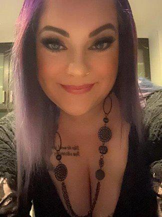 Curvy and Waiting Curvy and Waiting