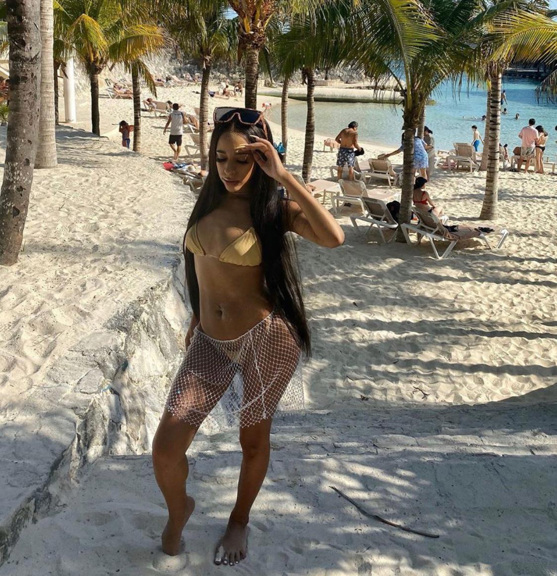 ASAP hookup! Hmu on snap chloegil3043 ASAP hookup! Hmu on snap chloegil3043