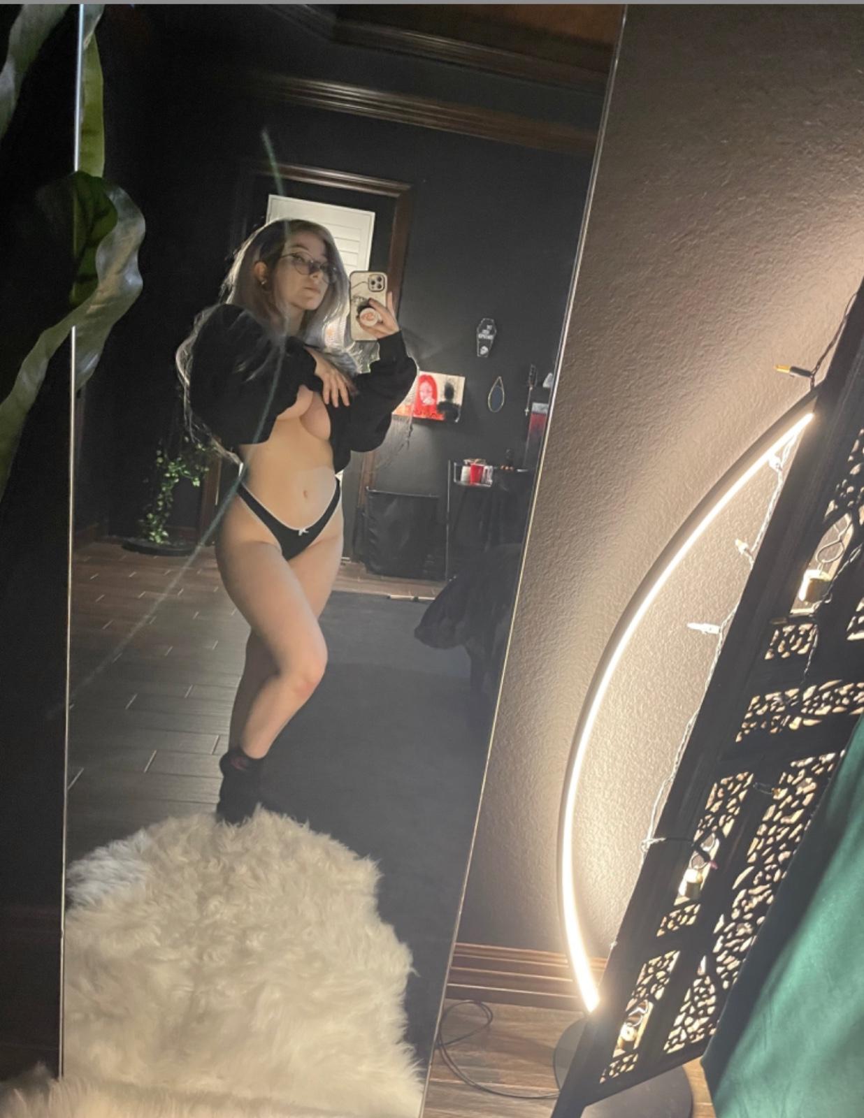 Escort ready to meet up Escort ready to meet up