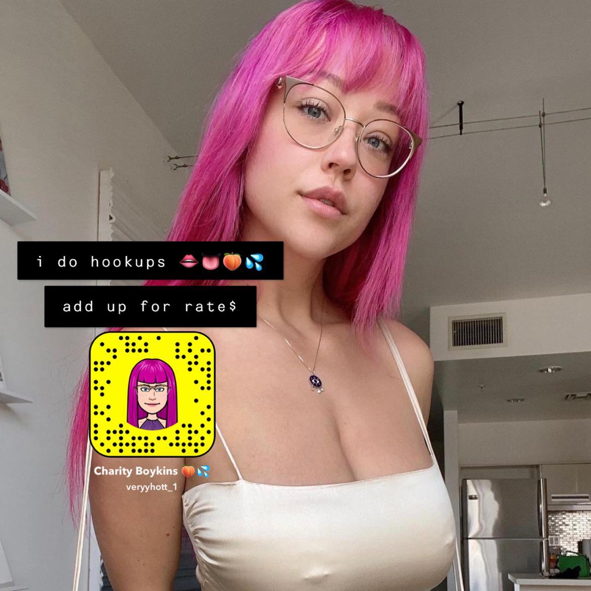 JUICY & TIGHT PUSSY IS RIGHT HERE ! JUICY & TIGHT PUSSY IS RIGHT HERE !