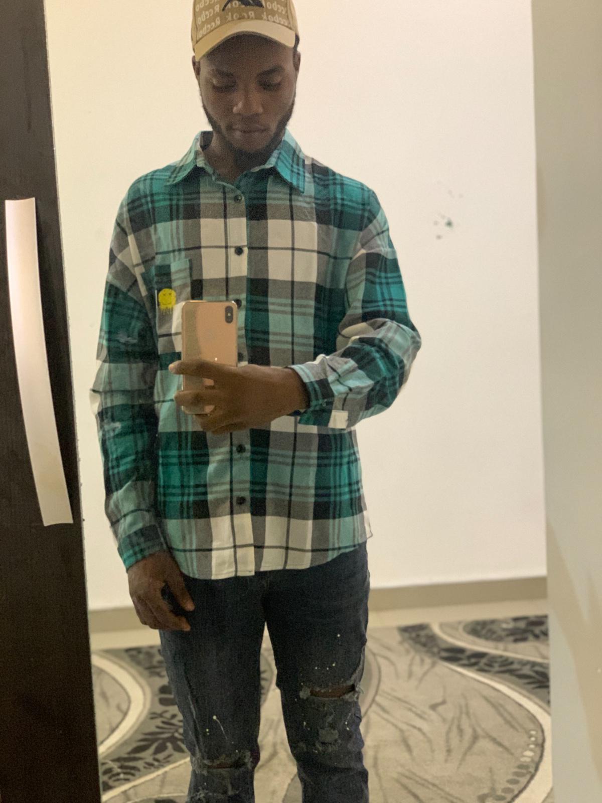 Escort available for hook up Escort available for hook up