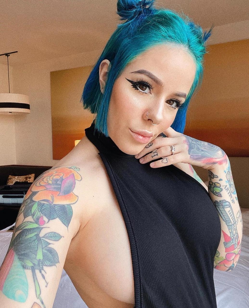 Im Baley female escort available for hookup👅🍑❤️ Sc: Kim_baley2021 📱 Im Baley female escort available for hookup👅🍑❤️ Sc: Kim_baley2021 📱