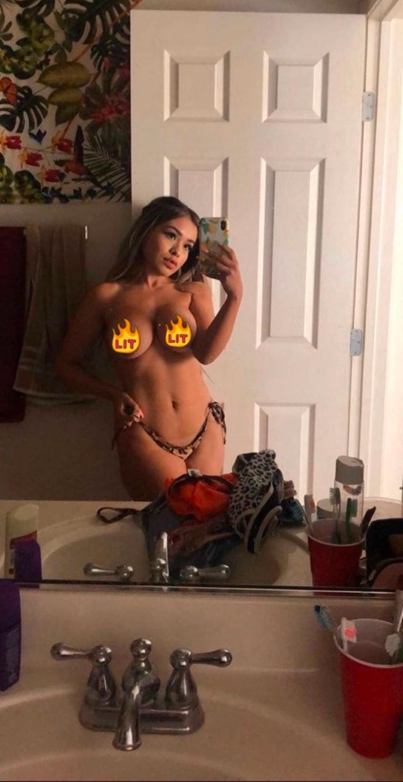 Available for Sex, one night stand and naughty FaceTime Available for Sex, one night stand and naughty FaceTime