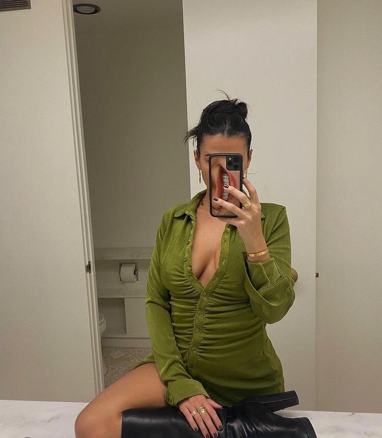 I’m down for fun & naughty stuffs HMU on📱 3042369625 or snap aliuitopa21 I’m down for fun & naughty stuffs HMU on📱 3042369625 or snap aliuitopa21