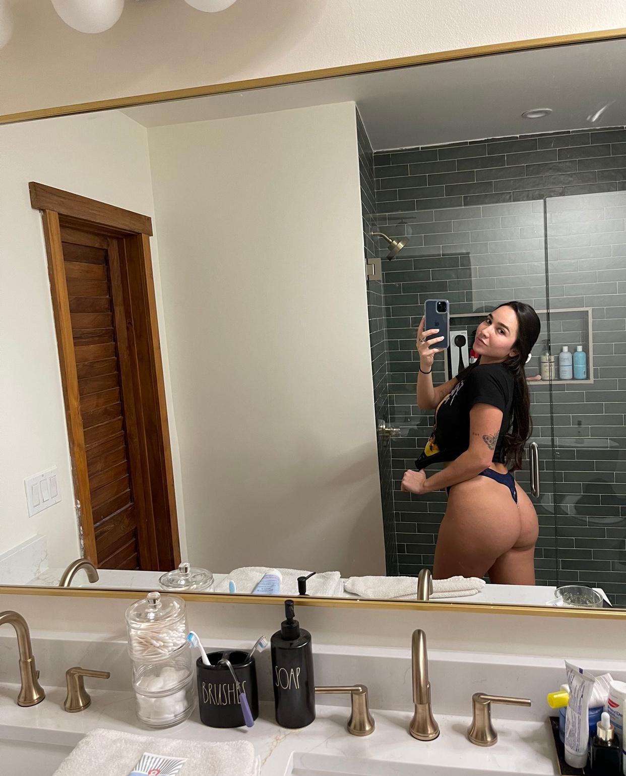 Available for hookup Available for hookup