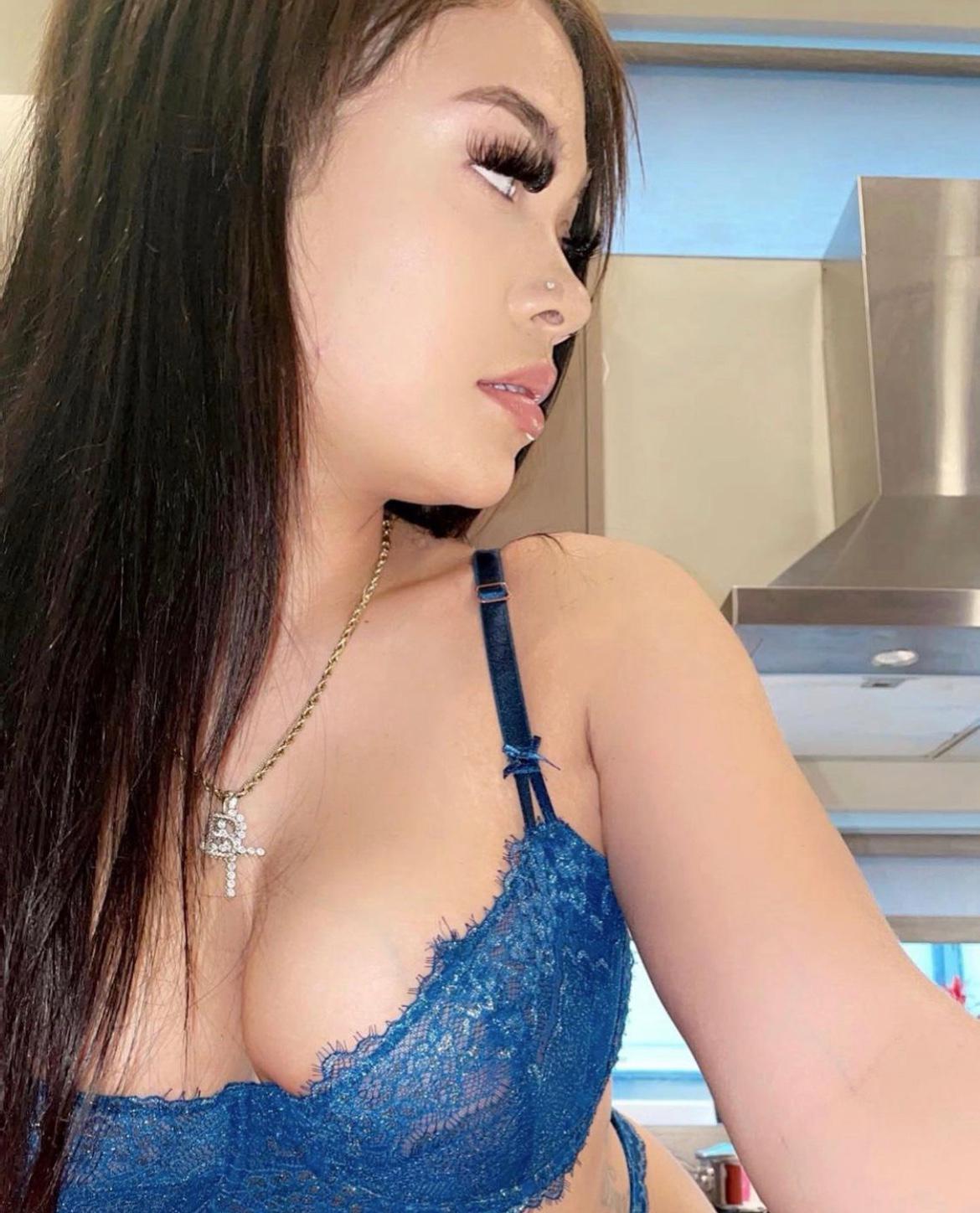 Iโm available for hookup ๐๐
๐ฆ Iโm available for hookup ๐๐
๐ฆ