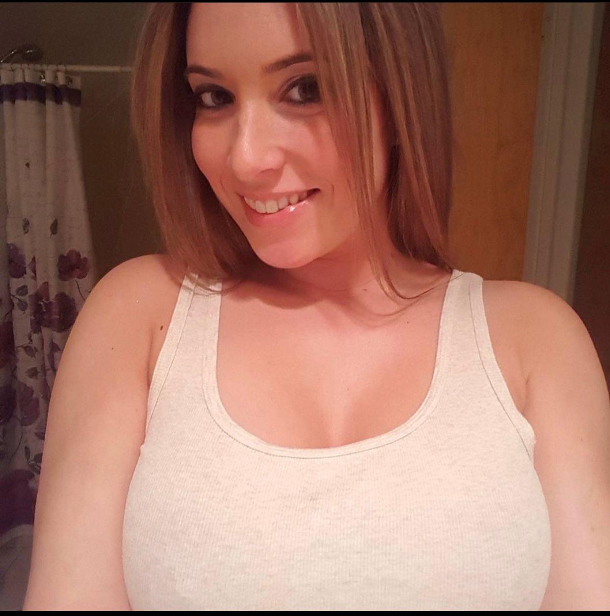 Escort.. I offer an amazing service & I'll satisfy you for sure(847) 264-4166 Escort.. I offer an amazing service & I'll satisfy you for sure(847) 264-4166