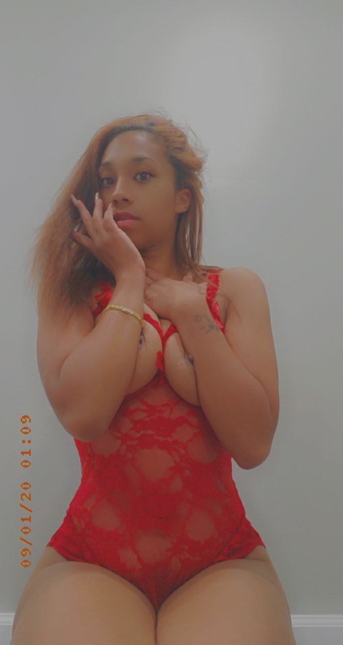 Let me EASE your MIND💋 and take you on a WILD RIDE🏍 to 🌊PARADISE 🌺 Let me EASE your MIND💋 and take you on a WILD RIDE🏍 to 🌊PARADISE 🌺