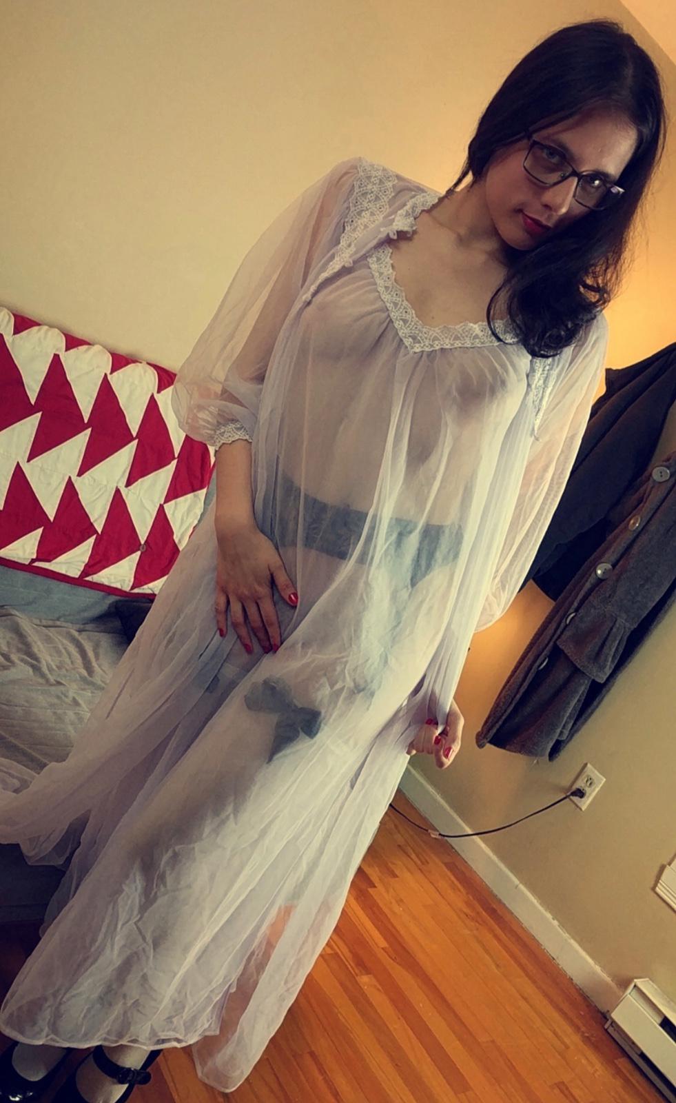 I'M AVAILABLE FOR BOTH INCALL AND OUTCALL SERVICE I'M AVAILABLE FOR BOTH INCALL AND OUTCALL SERVICE