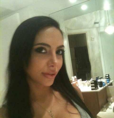 Hi sweetheart, are you tired of fakes let’s hookup Hi sweetheart, are you tired of fakes let’s hookup