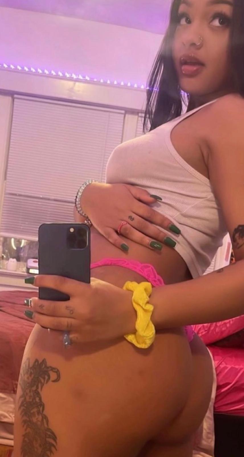 Your dream companion with a radiant mix of elegance,and erotic experience👙💋🍆 Your dream companion with a radiant mix of elegance,and erotic experience👙💋🍆